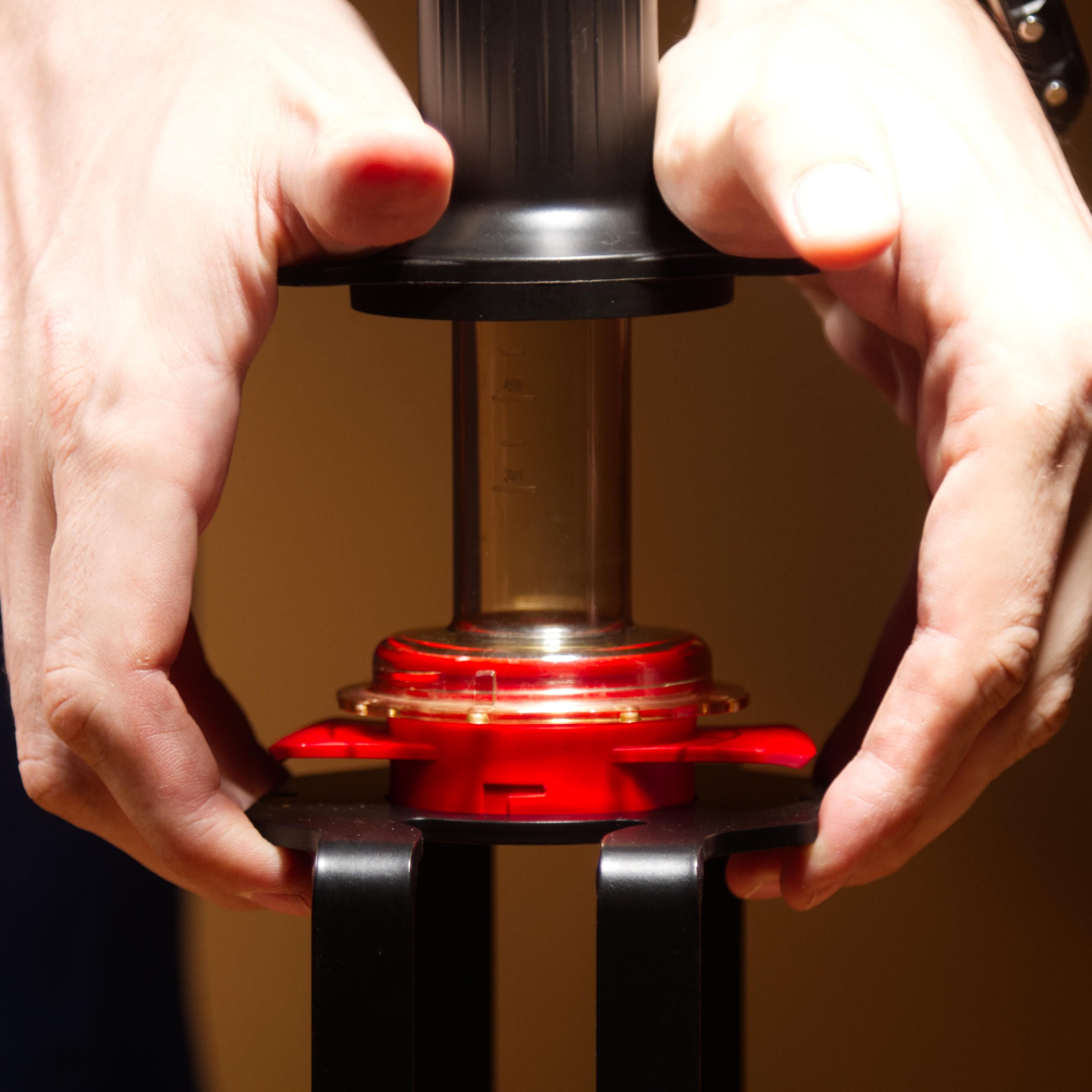 Stand for Cafflano Kompresso espresso maker