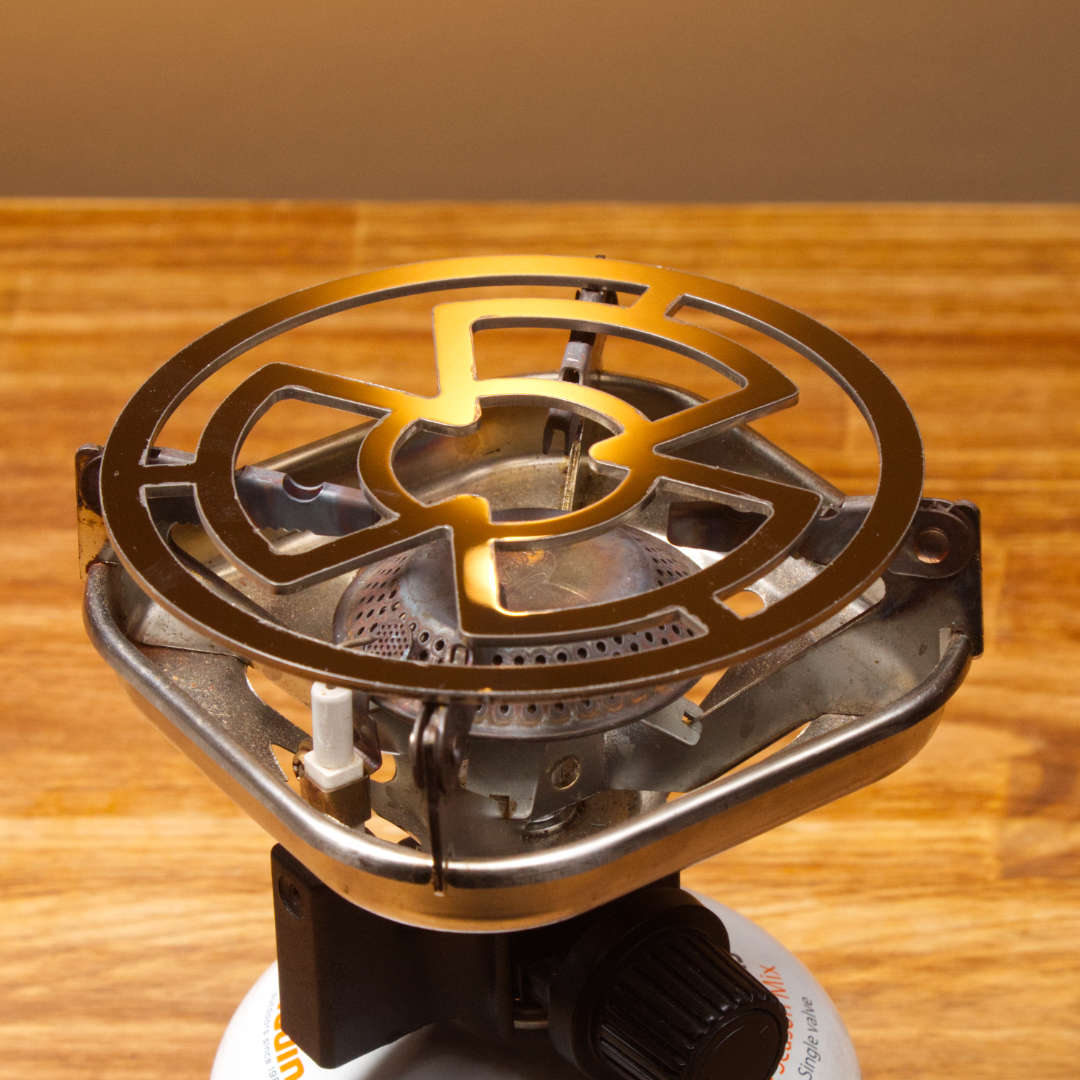 Stainless steel adapter for gas / camping stove