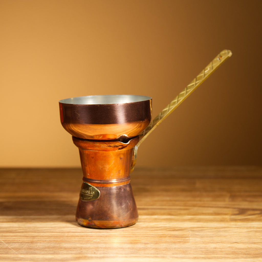 Copper dosing funnel for Turkish coffee