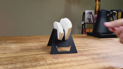 Ergonomic Metal Coffee Filter Holder "Creature" - For V60, Cone paper filters