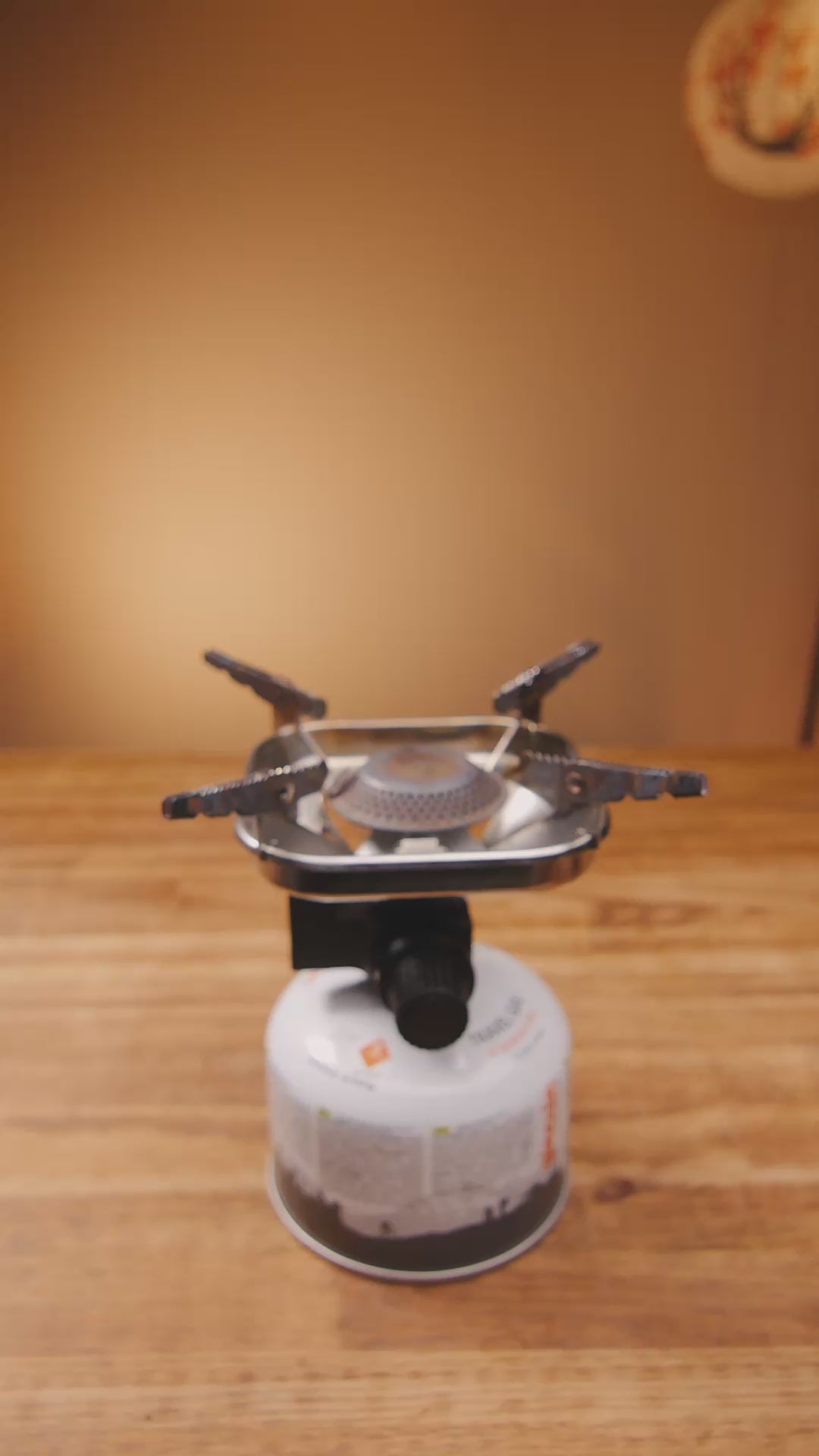 Stainless steel adapter for gas / camping stove